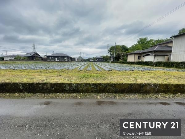 上水流町の畑が売りに出ました