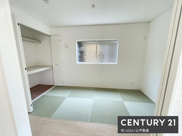 部屋数が多くお出かけにも便利な立地の新築物件です