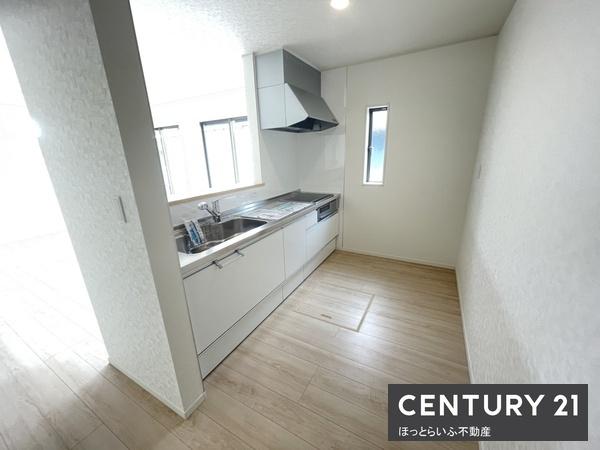 お買い物に便利な立地に新築平屋建てが登場します
