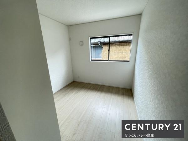 お買い物に便利な立地に新築平屋建てが登場します
