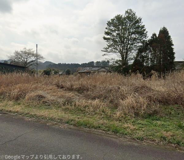 のどかな雰囲気の立地に広々とした土地が登場しました