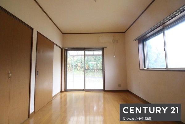 木造戸建て　2棟売り