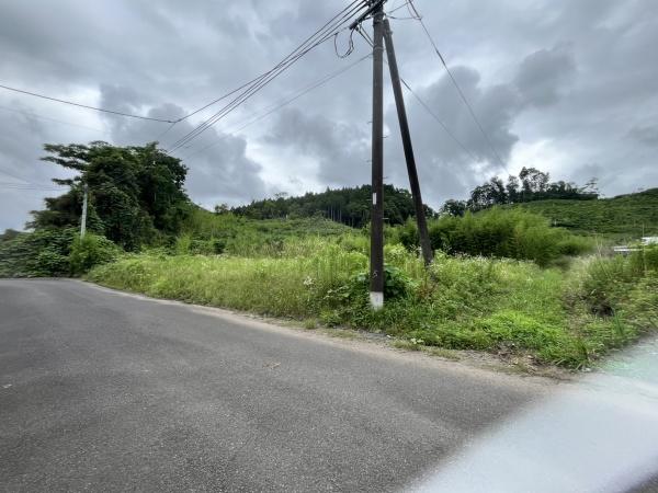 星空の美しい小学校近くの土地です