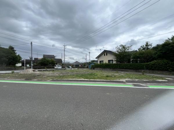 学校近くで通学も安心　下水流町に宅地が登場しました