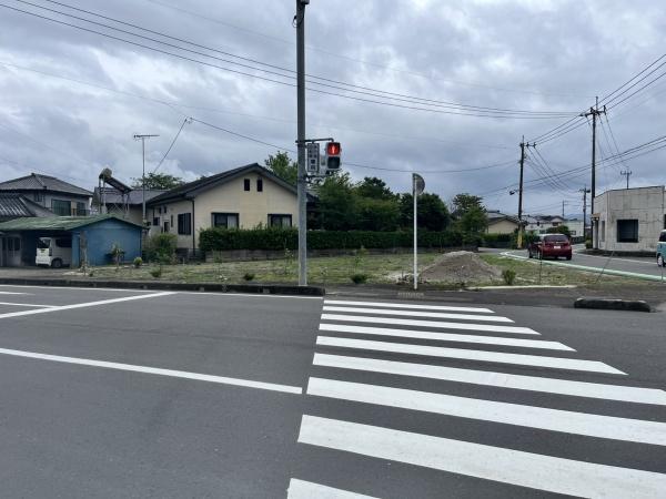 学校近くで通学も安心　下水流町に宅地が登場しました