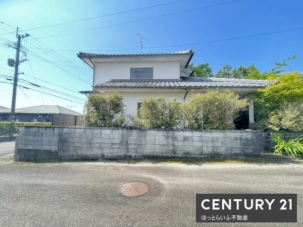 静かな環境に中古住宅が出ました