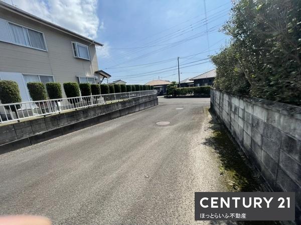静かな環境に中古住宅が出ました