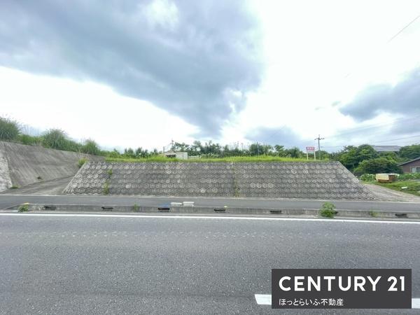 通り沿いに１２９坪の土地が出ました