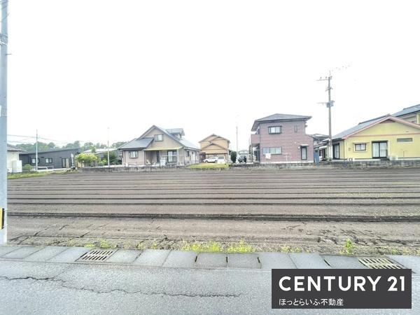 平塚町インター近くに土地が二区画出ました