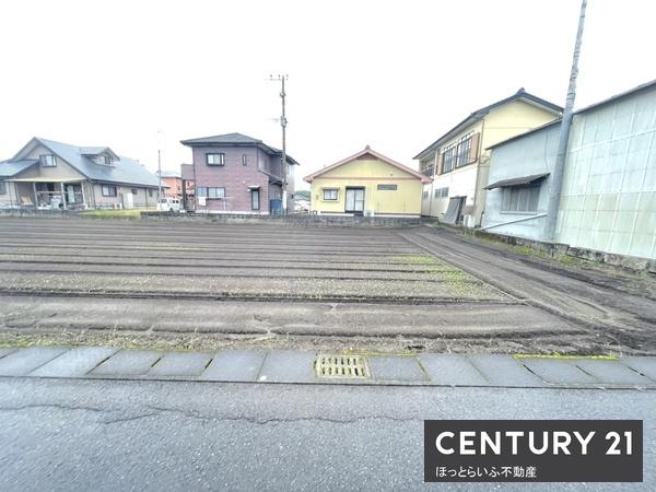 平塚町インター近くに土地が二区画出ました