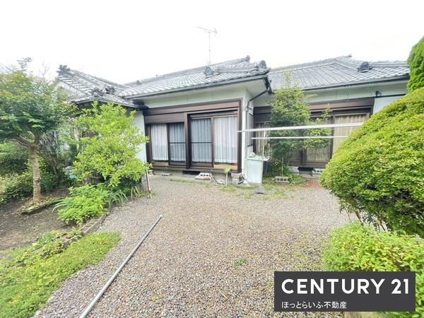 鷹尾４丁目に土地の広さが１４０坪ある中古が出ました