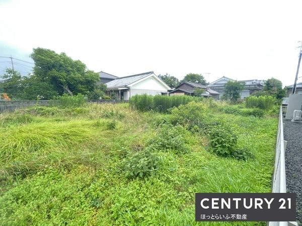 大通り沿いに１３７坪の土地が出ました
