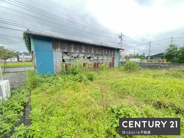 大通り沿いに１３７坪の土地が出ました