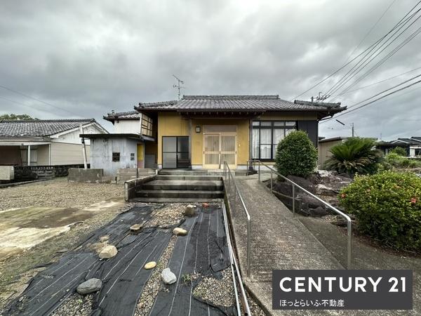 静かな場所に築28年の中古物件が出ました