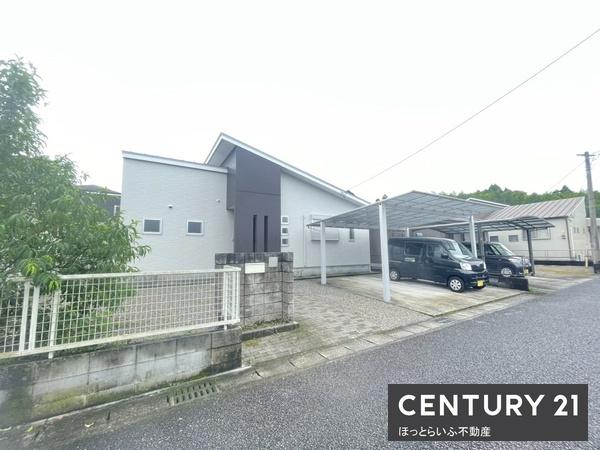 オール電化の築浅中古物件です