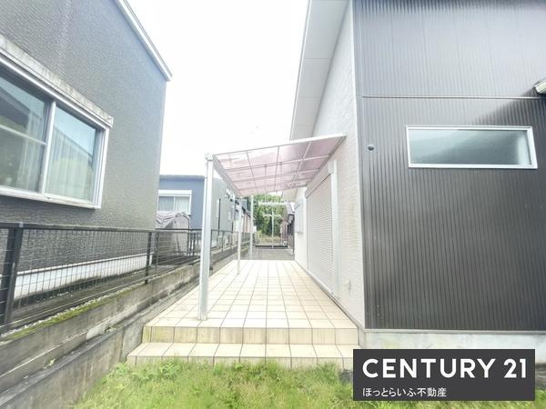 オール電化の築浅中古物件です