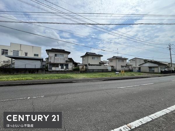 店舗居住用に　小学校近くの広大な土地です