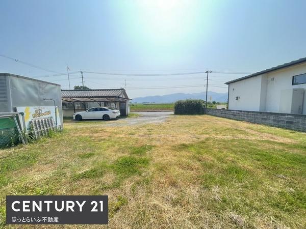 三股町と都城市の境にある宅地です