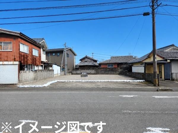 小学校近くご家族も安心な場所に102坪の土地が出ました