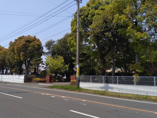 都城市千町の土地(宮崎県立都城農業高等学校)