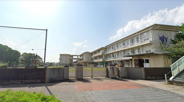 街の中心地に収益店舗が出ました(都城市立明道小学校)