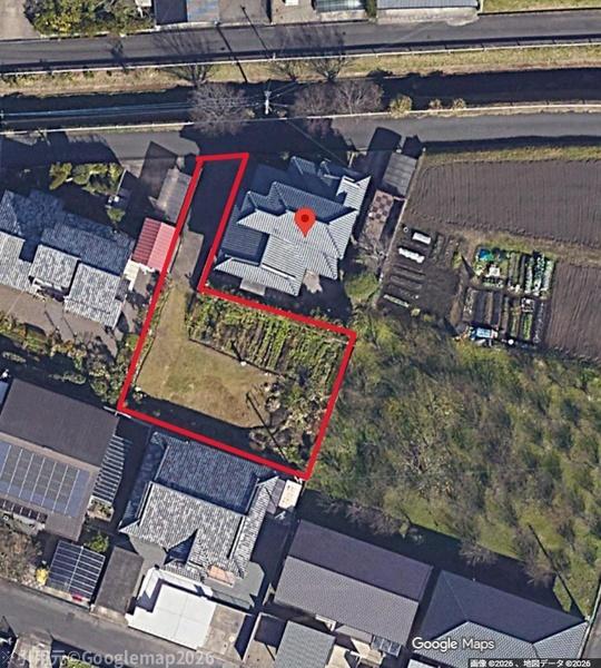 閑静な住宅地内にまとまった土地が登場しました