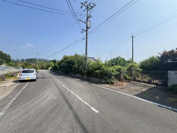 高台の広々とした土地