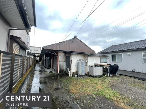 鷹尾四丁目の戸建て投資物件　　2棟ついています