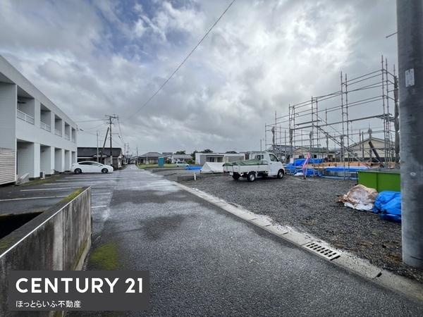 静かな環境で子育てができる新築建売です
