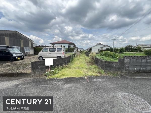 のどかな街並みに佇む土地です