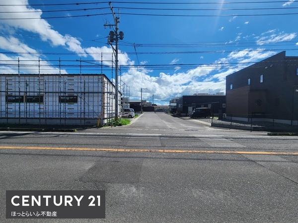 ご家族も安心な小中学校近くに新築建売が出ました