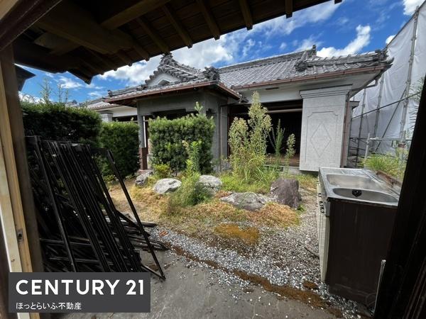 形の整った土地が若葉町に登場しました
