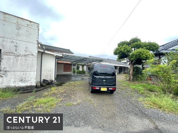 学校近くの好立地　店舗付き住居物件です
