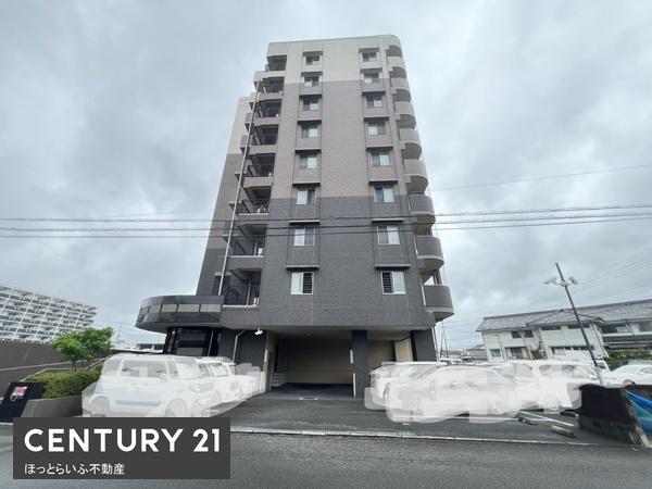 大型商業施設まで徒歩圏内 ファミリー向けのマンションです