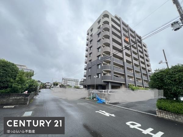 大型商業施設まで徒歩圏内　ファミリー向けのマンションです