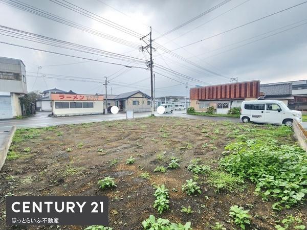 大通り沿いに整形地の角地が出ました