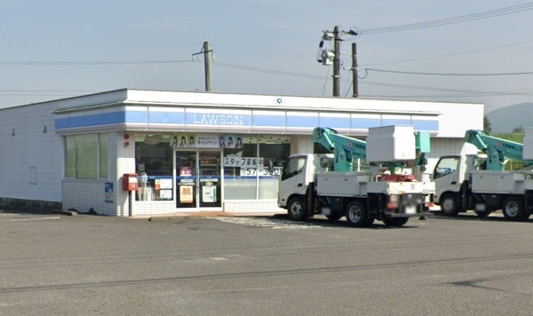 都城市山之口町山之口の中古一戸建て(ローソン山之口町花木店)
