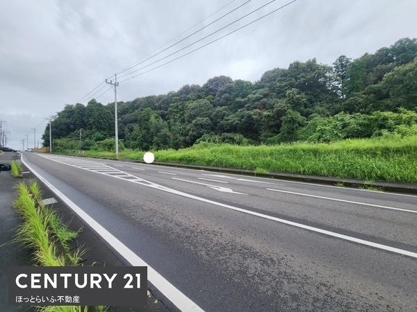 五十町インター付近に広大な面積を誇る土地が登場しました