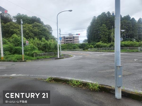 五十町インター付近に広大な面積を誇る土地が登場しました