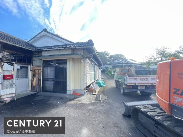 建物解体渡しで292坪の土地が出ます