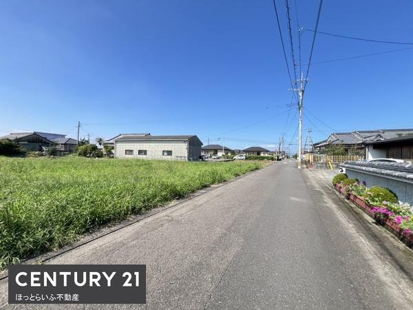 高速道路乗り口へもアクセスしやすい暮らしに便利な立地です