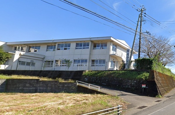 都城市安久町の土地(都城市立梅北小学校)