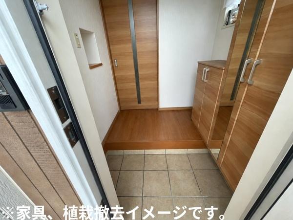 2017年築の平屋建て住宅です