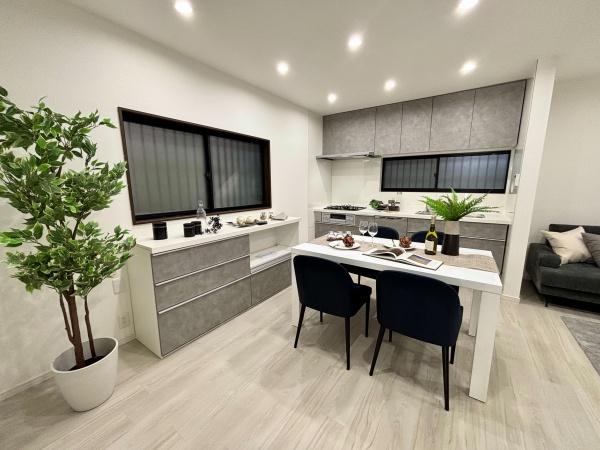 寝屋川市高倉２丁目の中古一戸建