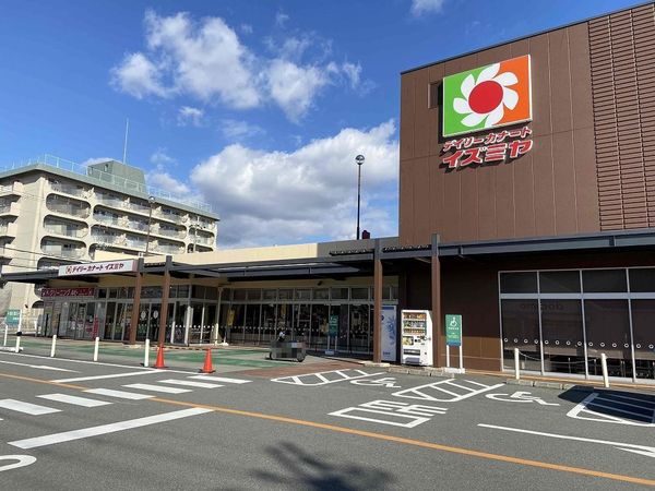 橿原市菖蒲町3丁目 新築戸建(デイリーカナートイズミヤ橿原神宮前店)