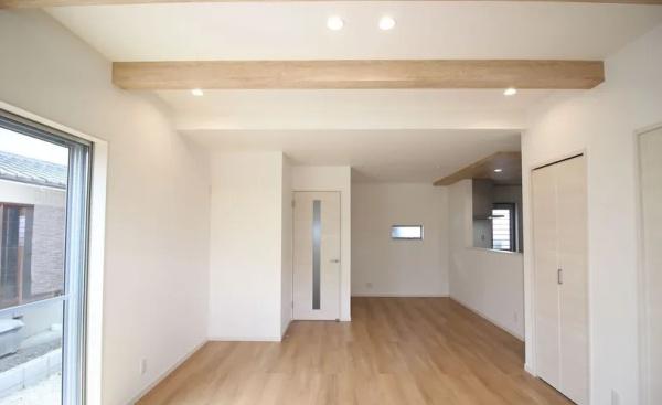 橿原市菖蒲町１丁目の中古一戸建て