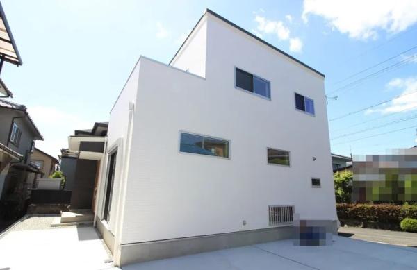 橿原市菖蒲町1丁目　新築戸建