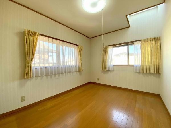 橿原市常盤町の中古一戸建て