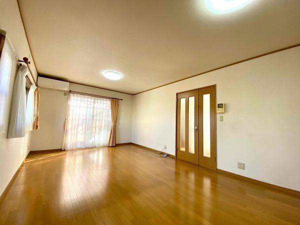 橿原市常磐町　中古戸建