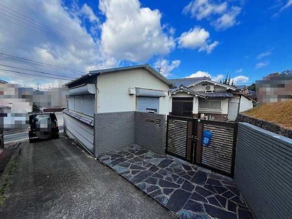大和高田市大字築山　古家付き土地　売土地